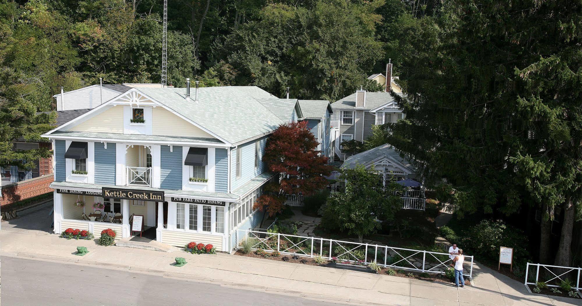 Kettle Creek Inn Port Stanley Exterior foto